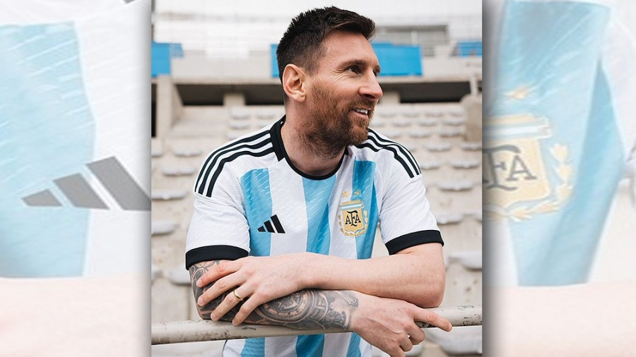 Lionel Messi y sus compañeros presentan nueva camiseta de Selección de  Argentina para Qatar 2022