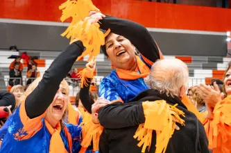 Las personas mayores de Pocito festejan el Día del Jubilado y de la Primavera