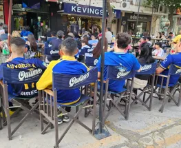 Los sanjuaninos le hicieron frente al calor y salieron a ver el Superclásico