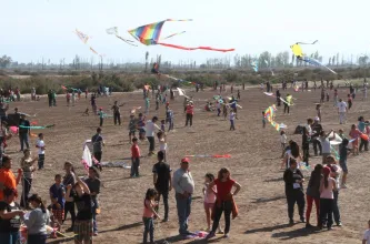 Este domingo festival de volantines en Angaco